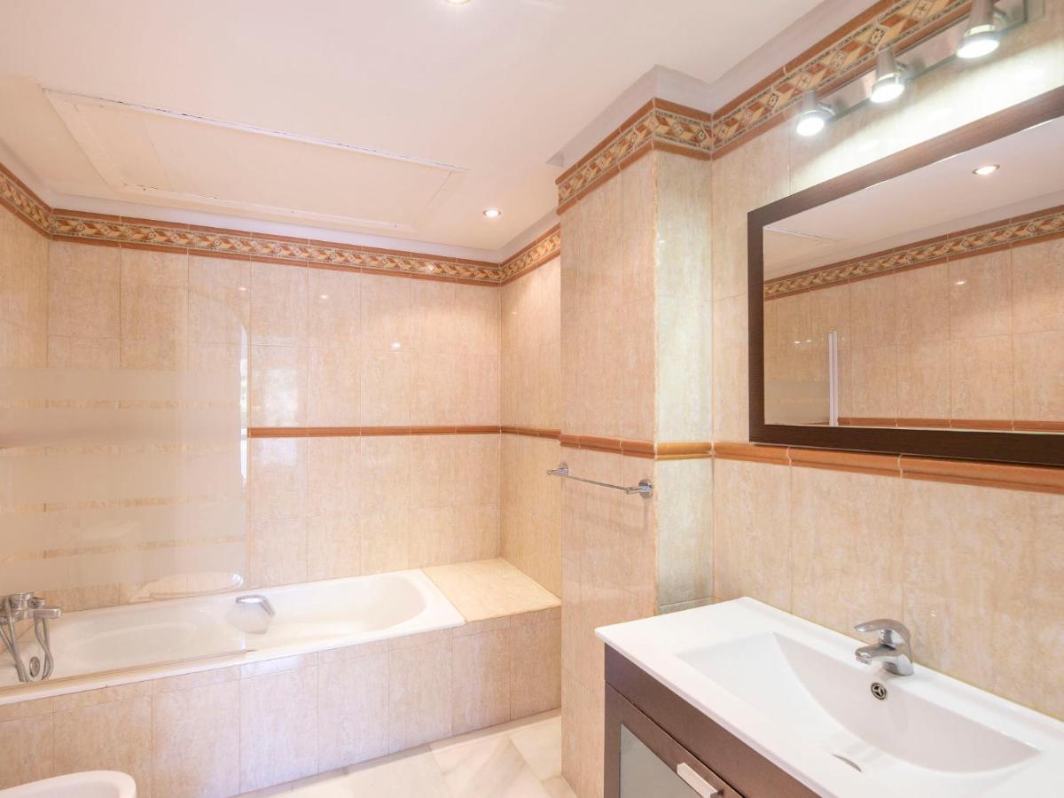 Puerto Marina-2 By Interhome Apartament Benalmádena